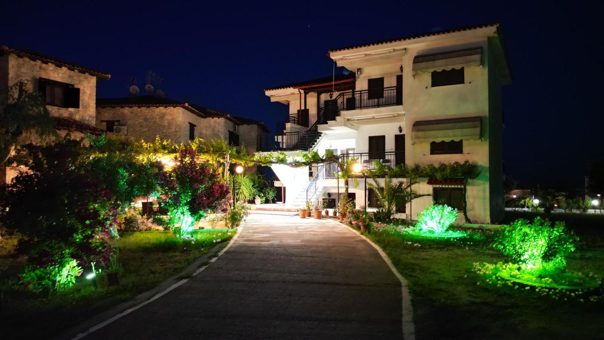 Studio Nastasia Áfitos Exterior foto